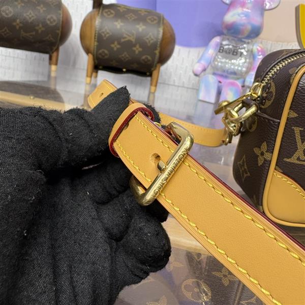 2026120191232747 140